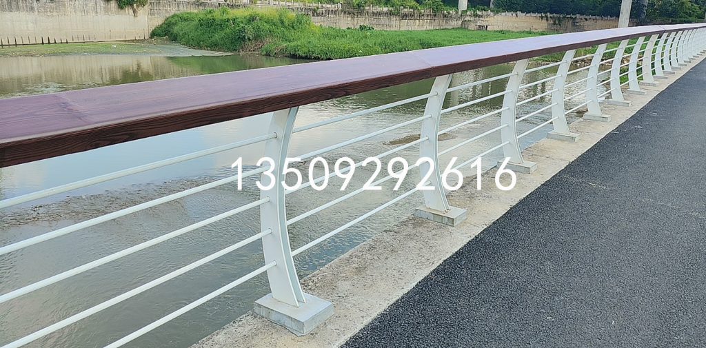 2F806A7DE61860FAA80E3413820DA774